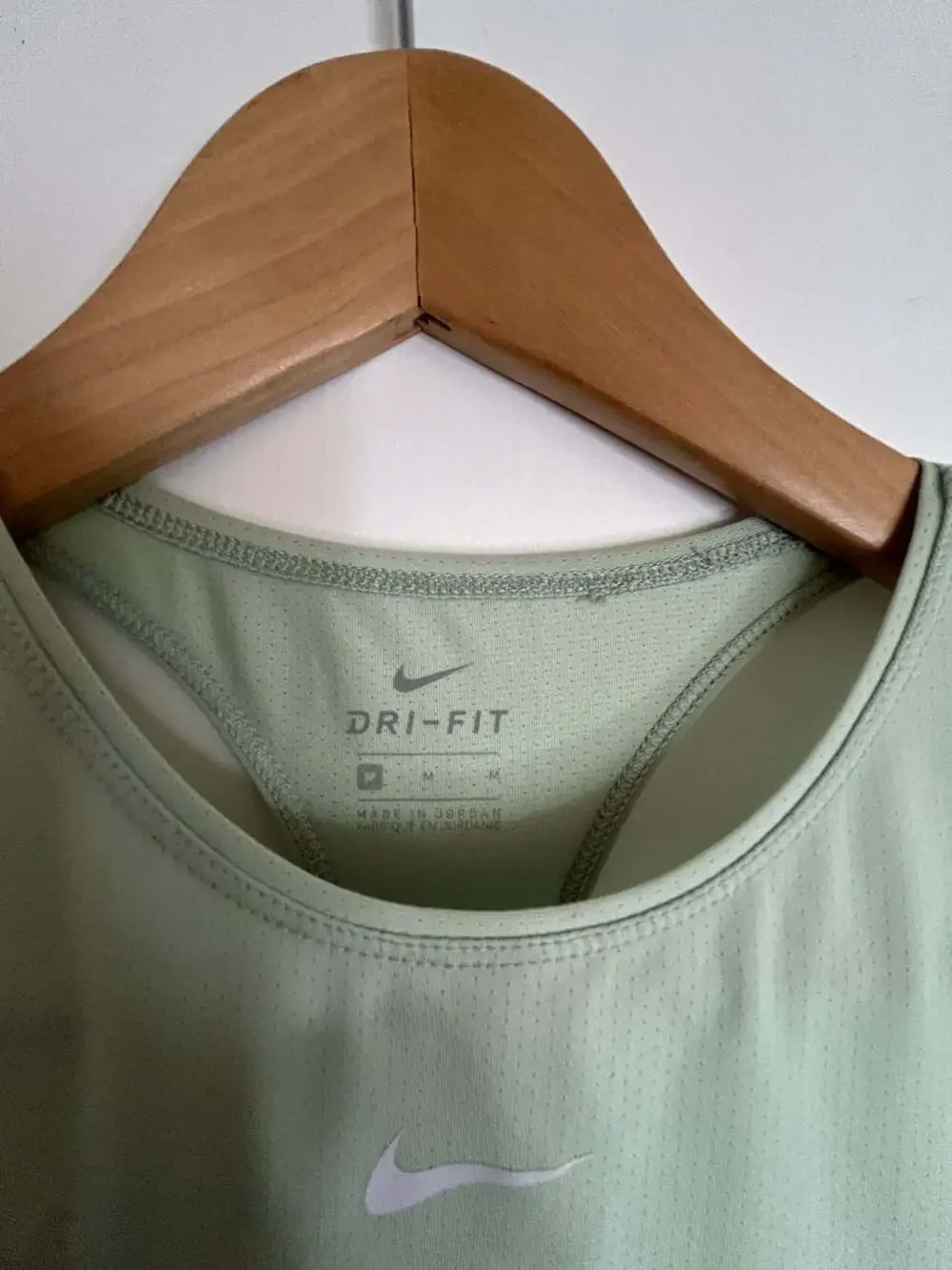 Women's Nike Dri Fit Tank in Mint Green Size M